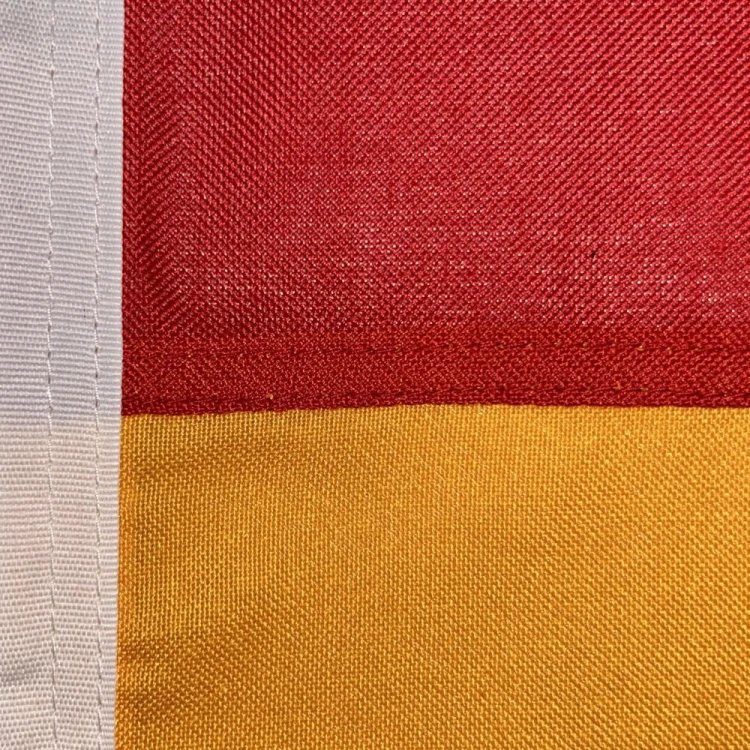 deusche flagge stoffmuster gelb und rot